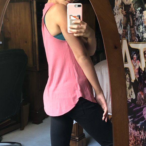 Express Tank Top - Picture 3 of 6